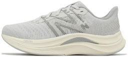New Balance WFCPRCB4 белый