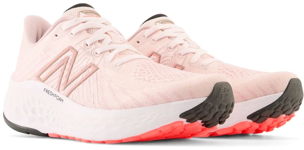 Кроссовки New Balance розовый