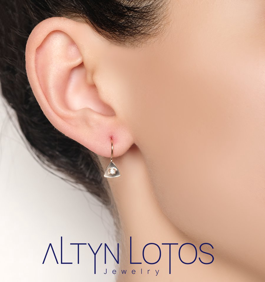 Серьги Династия 015602-1100 0,97гр. купить,NaN