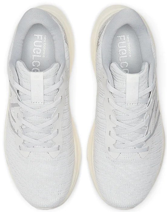 Кроссовки New Balance белый купить,79900