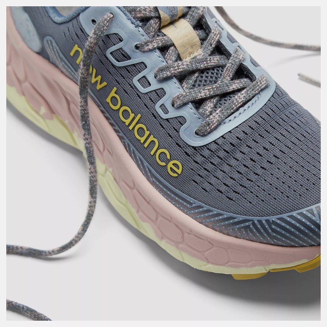 Кроссовки New Balance Fresh Foam X More Trail v3 серый купить,NaN