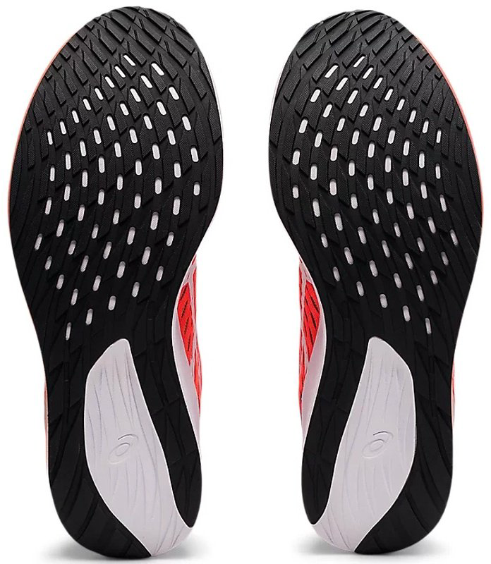 Кроссовки Asics 1012A899-600 red 36.5 купить,NaN