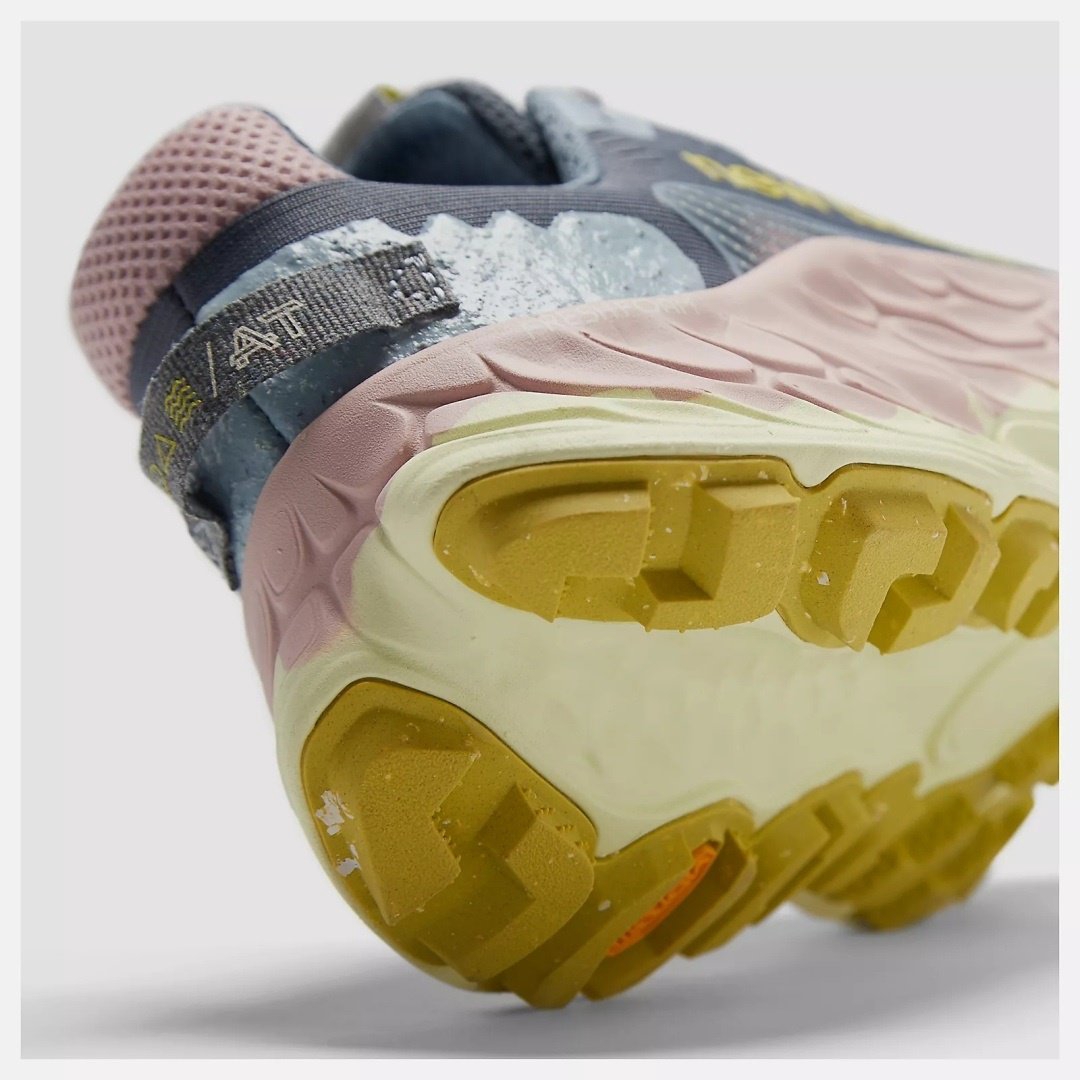 Кроссовки New Balance Fresh Foam X More Trail v3 серый купить,NaN