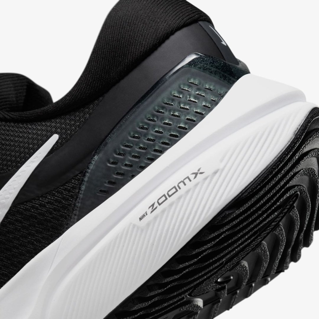 Кроссовки Nike белый, черный купить,NaN