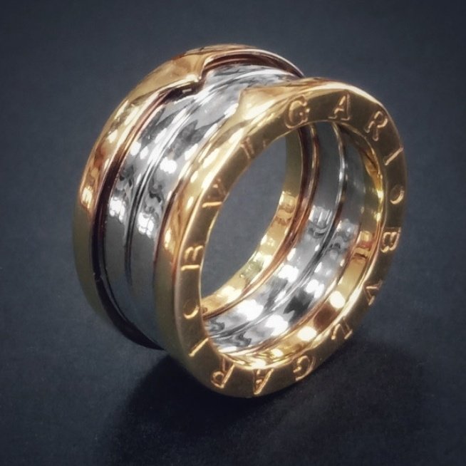 Кольцо Diamant 224220 размер 19 вес 6 г золото, без вставок купить,NaN