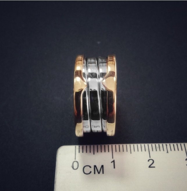 Кольцо Diamant 224220 размер 19 вес 6 г золото, без вставок купить,NaN