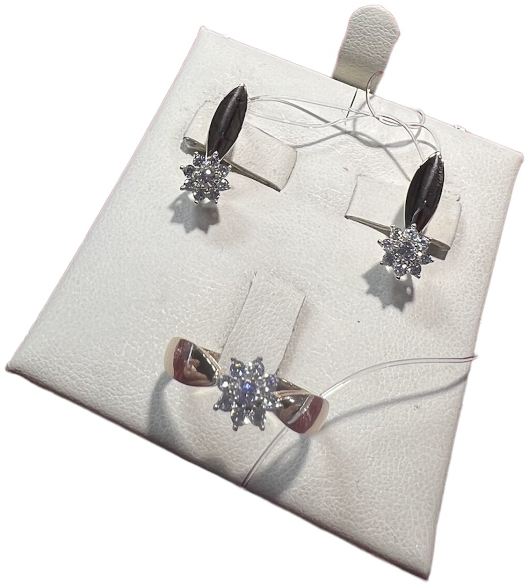 Crystal 31529 вес 5.67 г золото, фианит купить,NaN