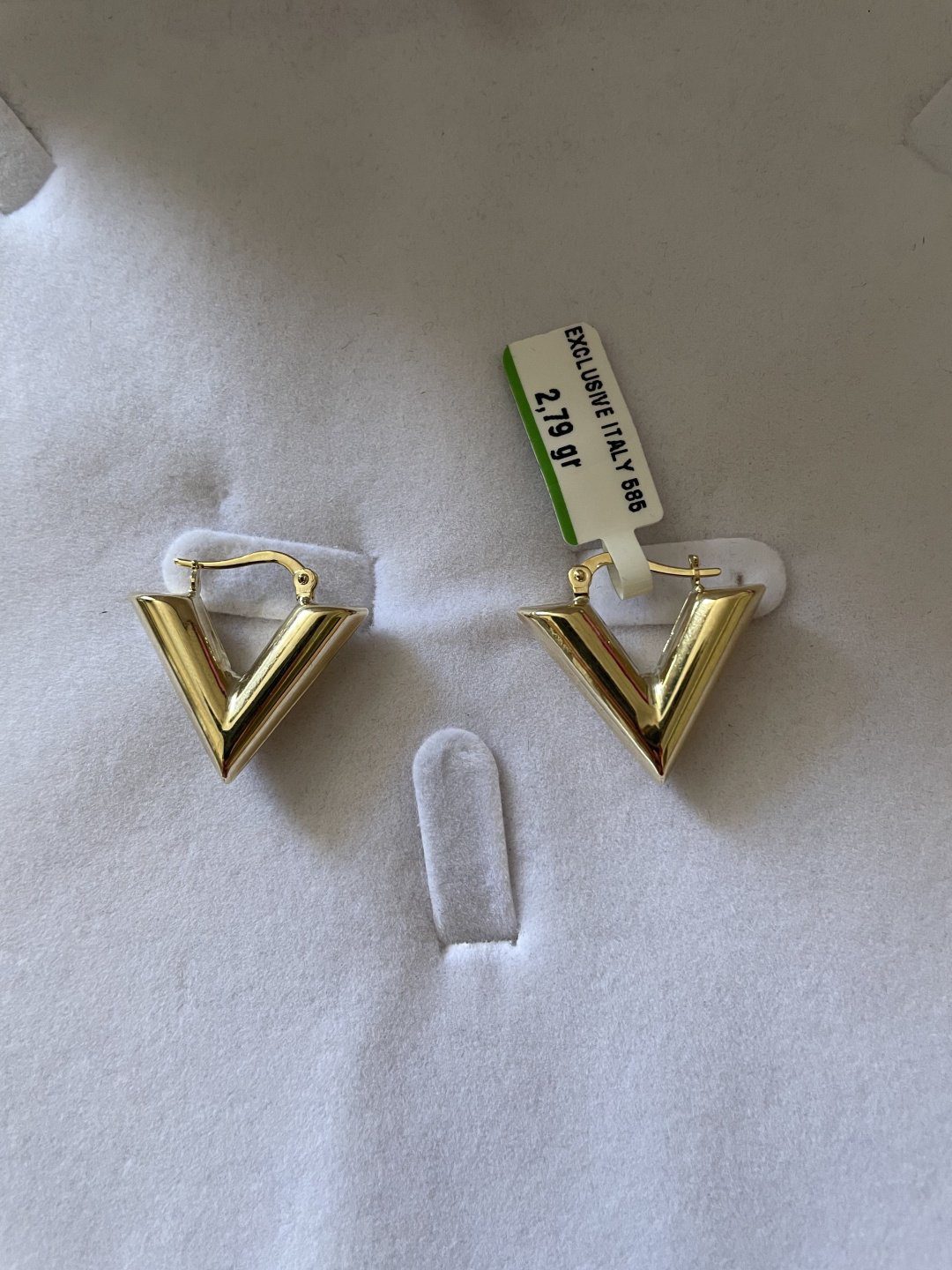 Серьги Exclusive Italy 971118450781 вес 2.79 г золото, без вставок купить,NaN