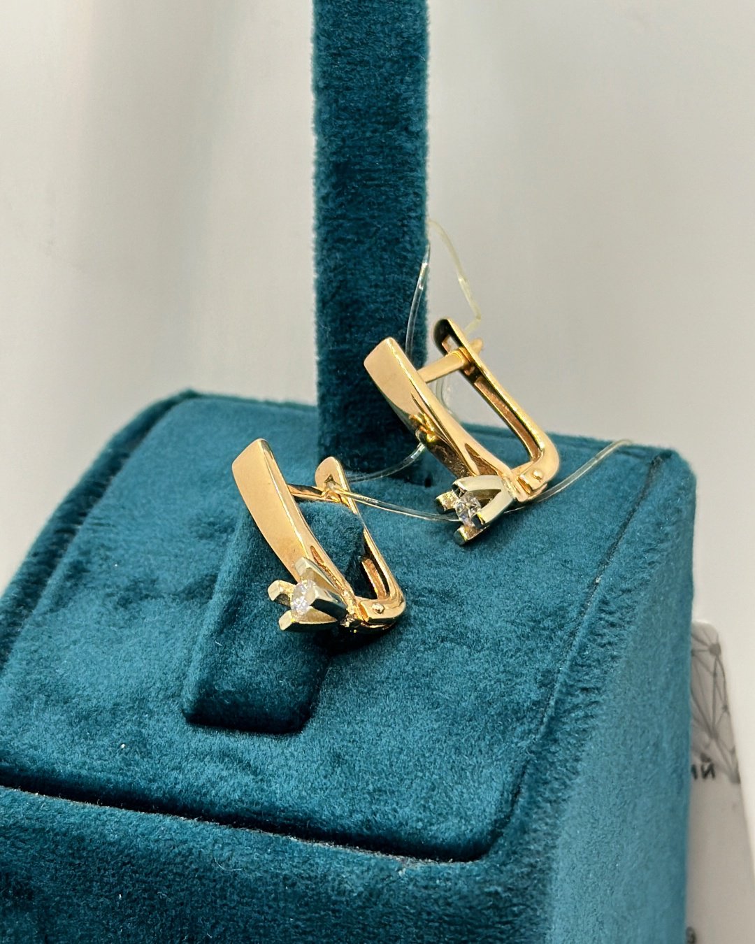 Серьги Ali Gold серьги золото,алтын сырга,комплект серьги,золотые серьги вес 3.62 г золото, фианит купить,NaN