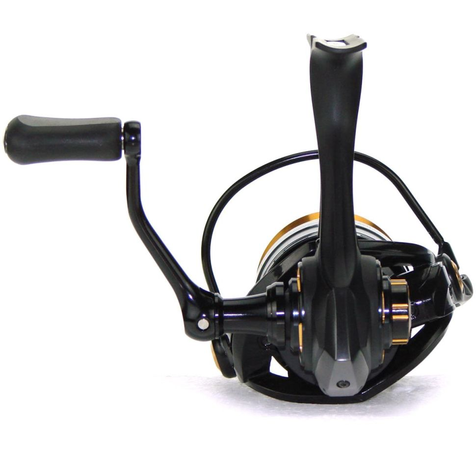 Катушка Savage Gear SG8 FD 2500H 74743 купить,NaN