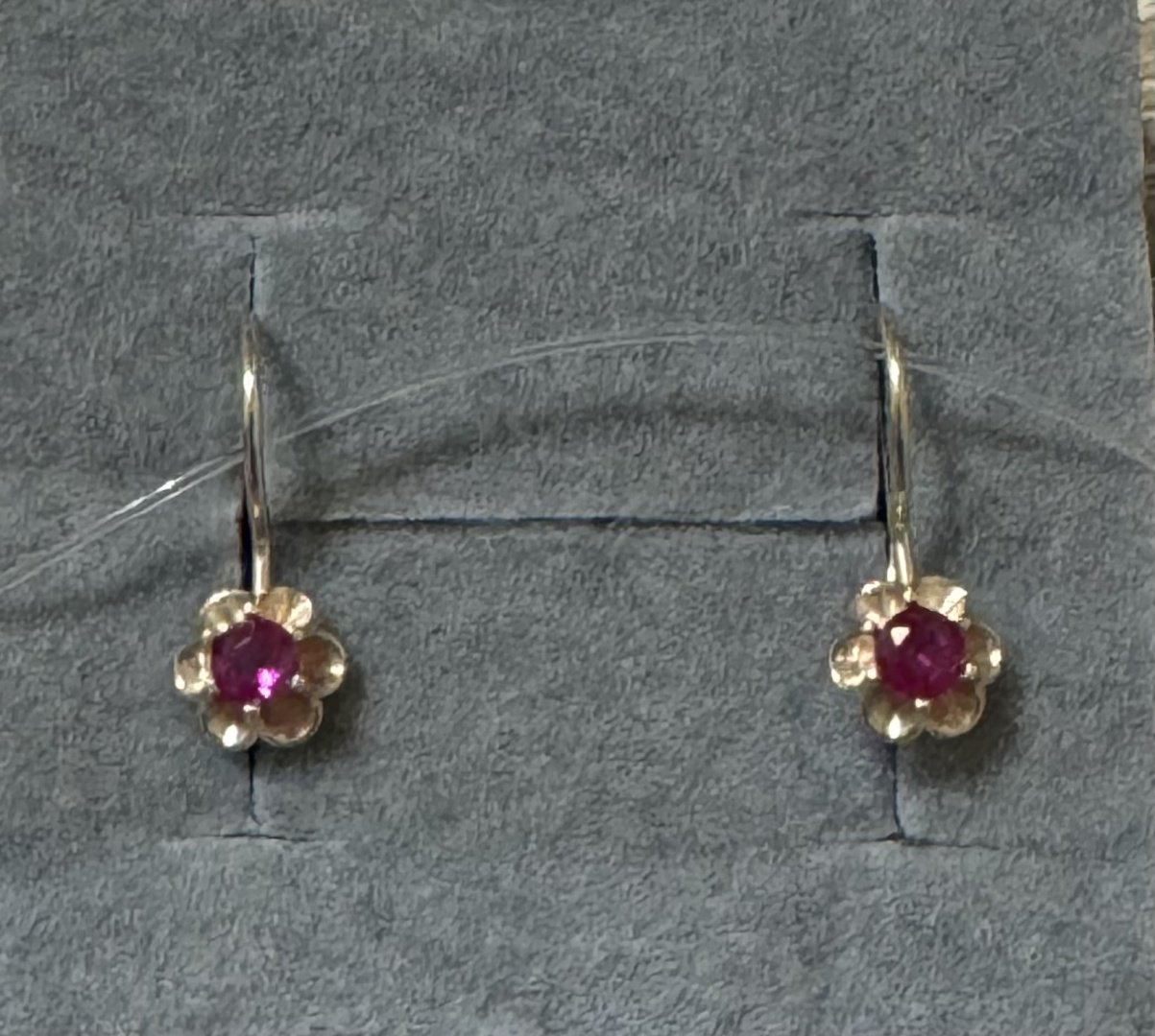 Серьги Cristal 23118-025 вес 1.01 г золото, фианит купить,NaN