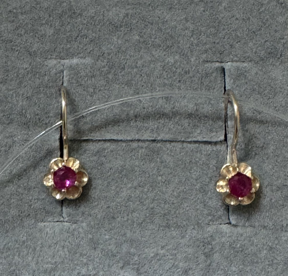 Серьги Cristal 23118-025 вес 1.01 г золото, фианит купить,NaN