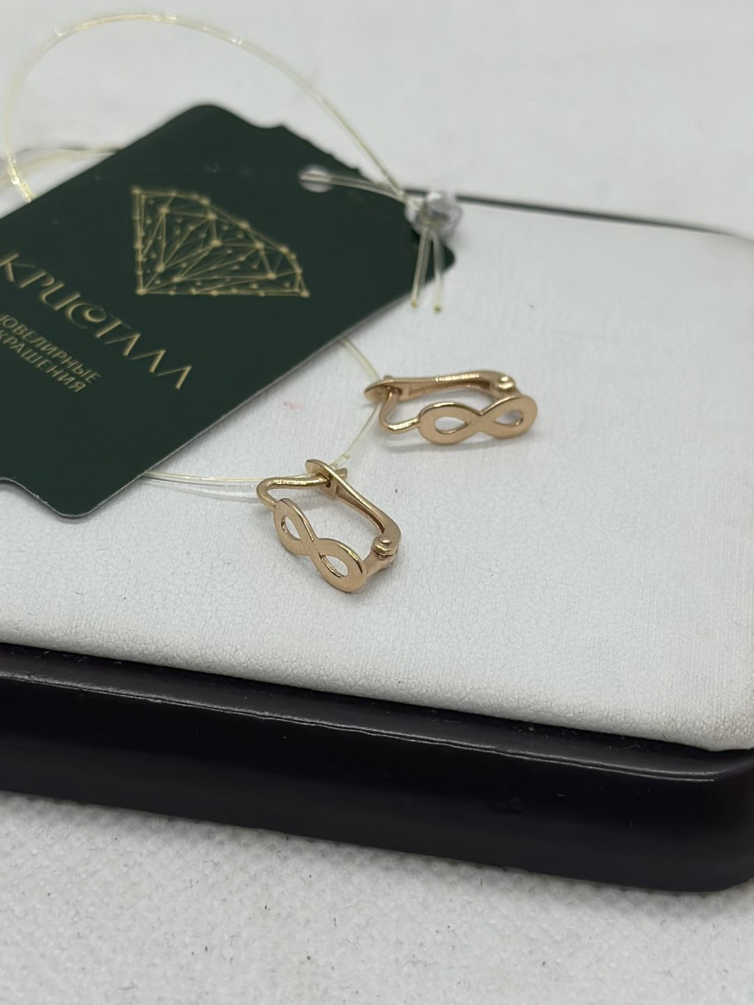 Серьги Crystal 23100-067 вес 1.05 золото, без вставок купить,NaN
