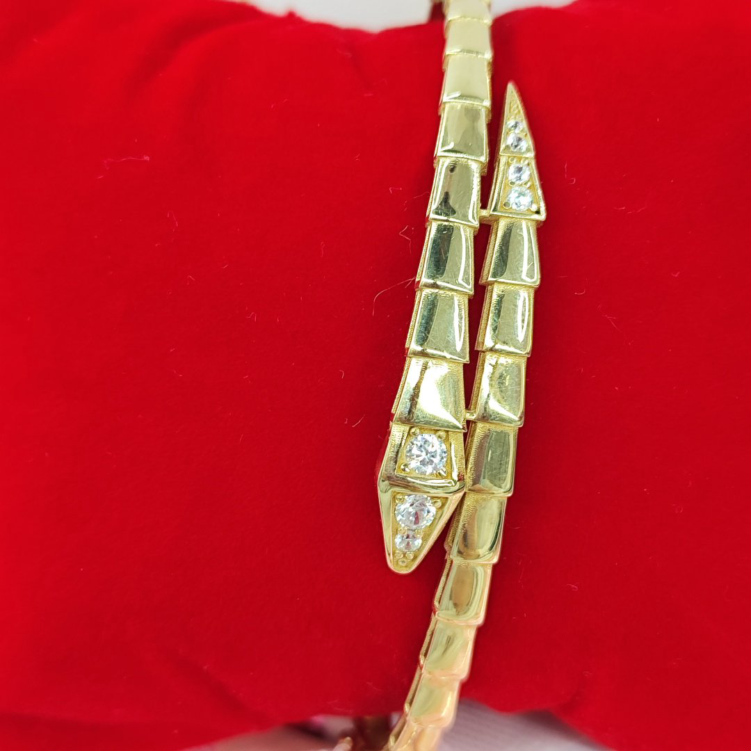 Браслет Zhanar Gold 734672951 длина 19 см, вес 7.12 г золото, плетение отсутствует купить,531200