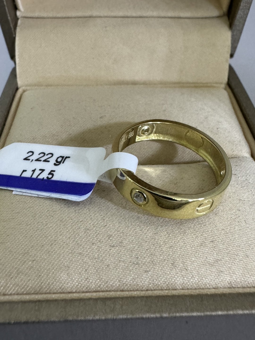 Кольцо Italian Gold 212456 размер 17.5 вес 2.22 г золото, без вставок купить,NaN