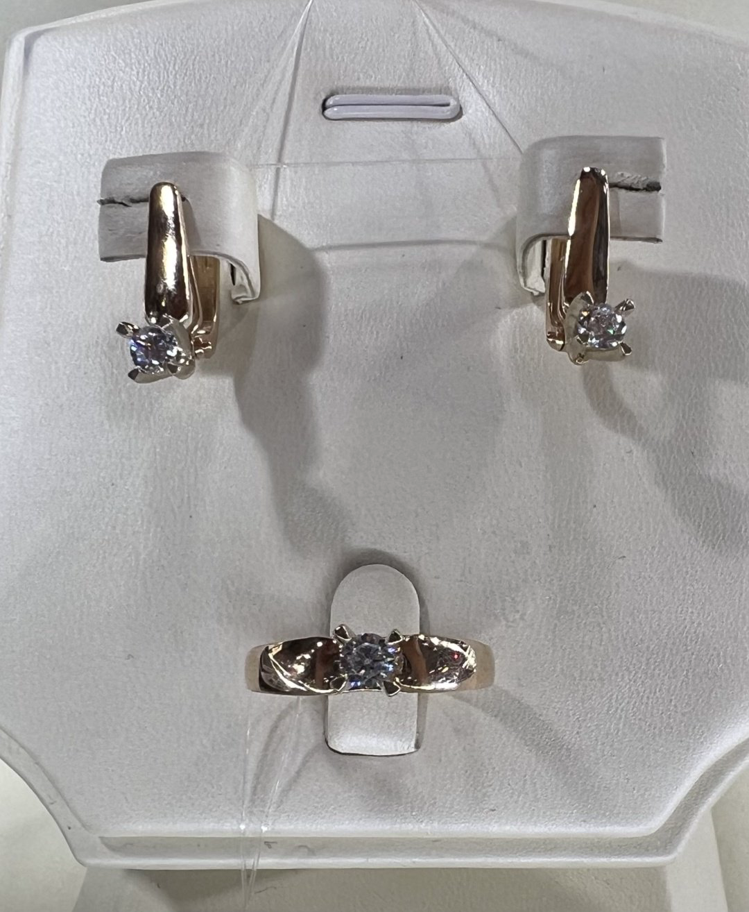 Diamond Union 5562009 вес 5.44 г золото, фианит купить,NaN