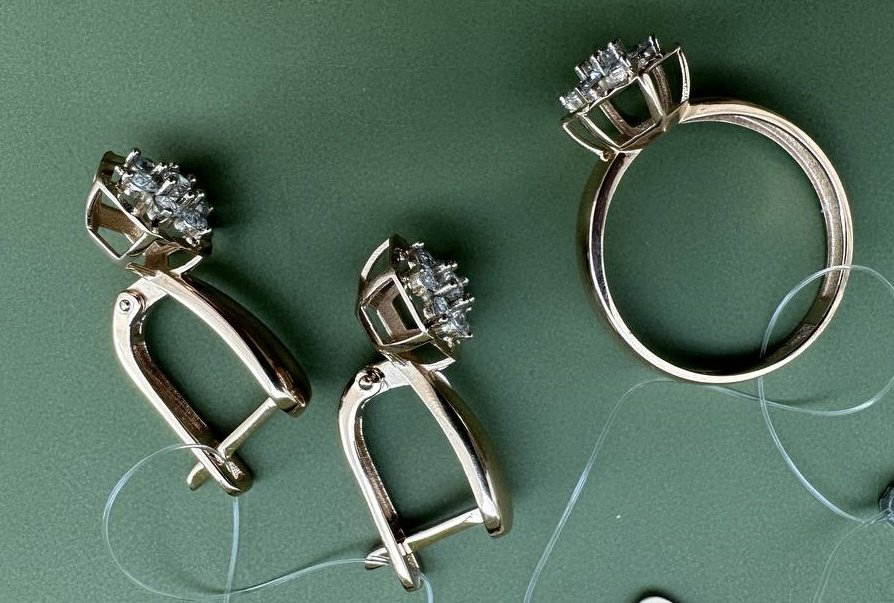 Diamond Union 338821 вес 6.12 г золото, фианит купить,NaN