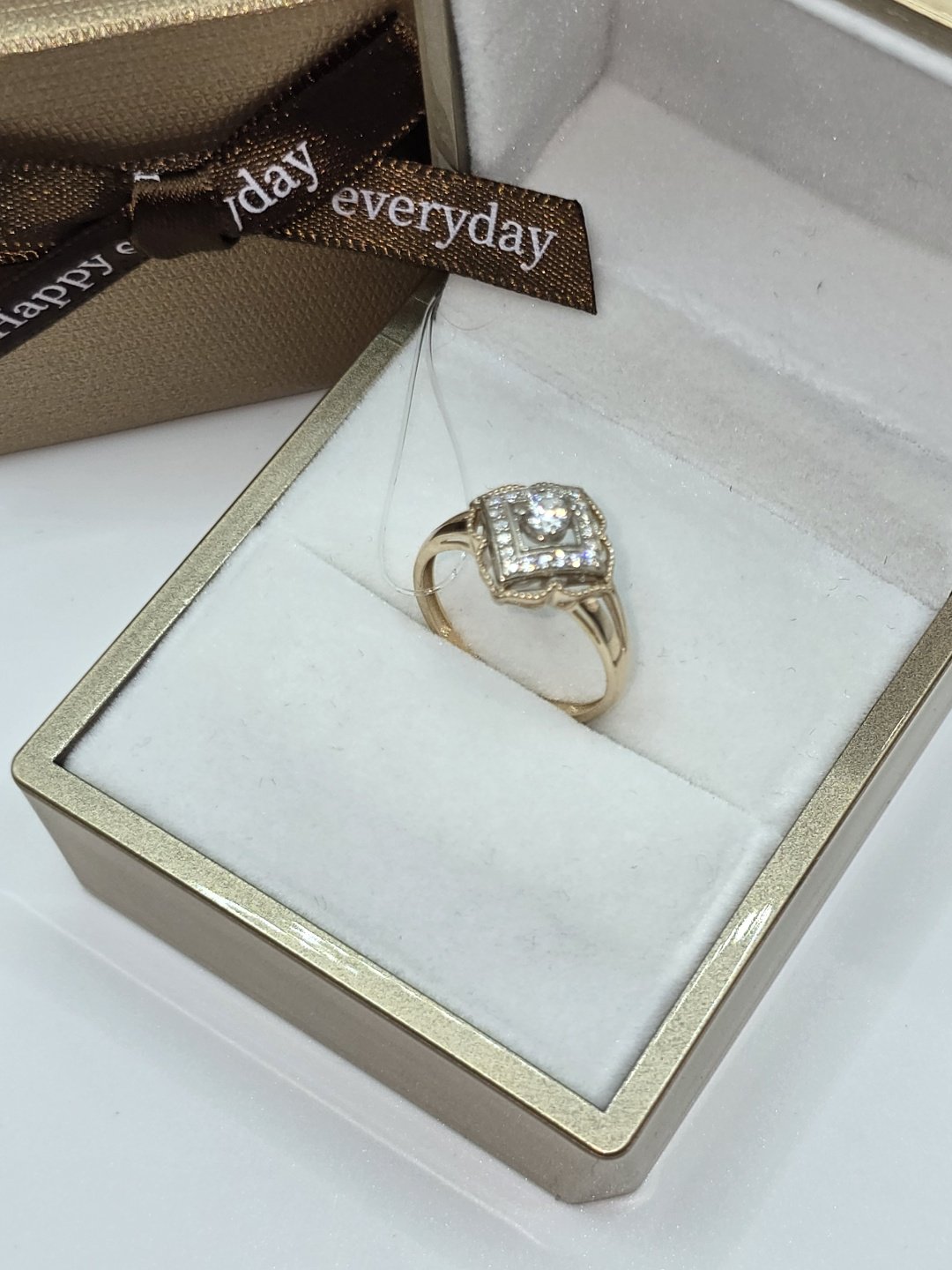 Кольцо Diamond Exclusive GGG777 размер 18 вес 2.29 г золото, фианит купить,NaN