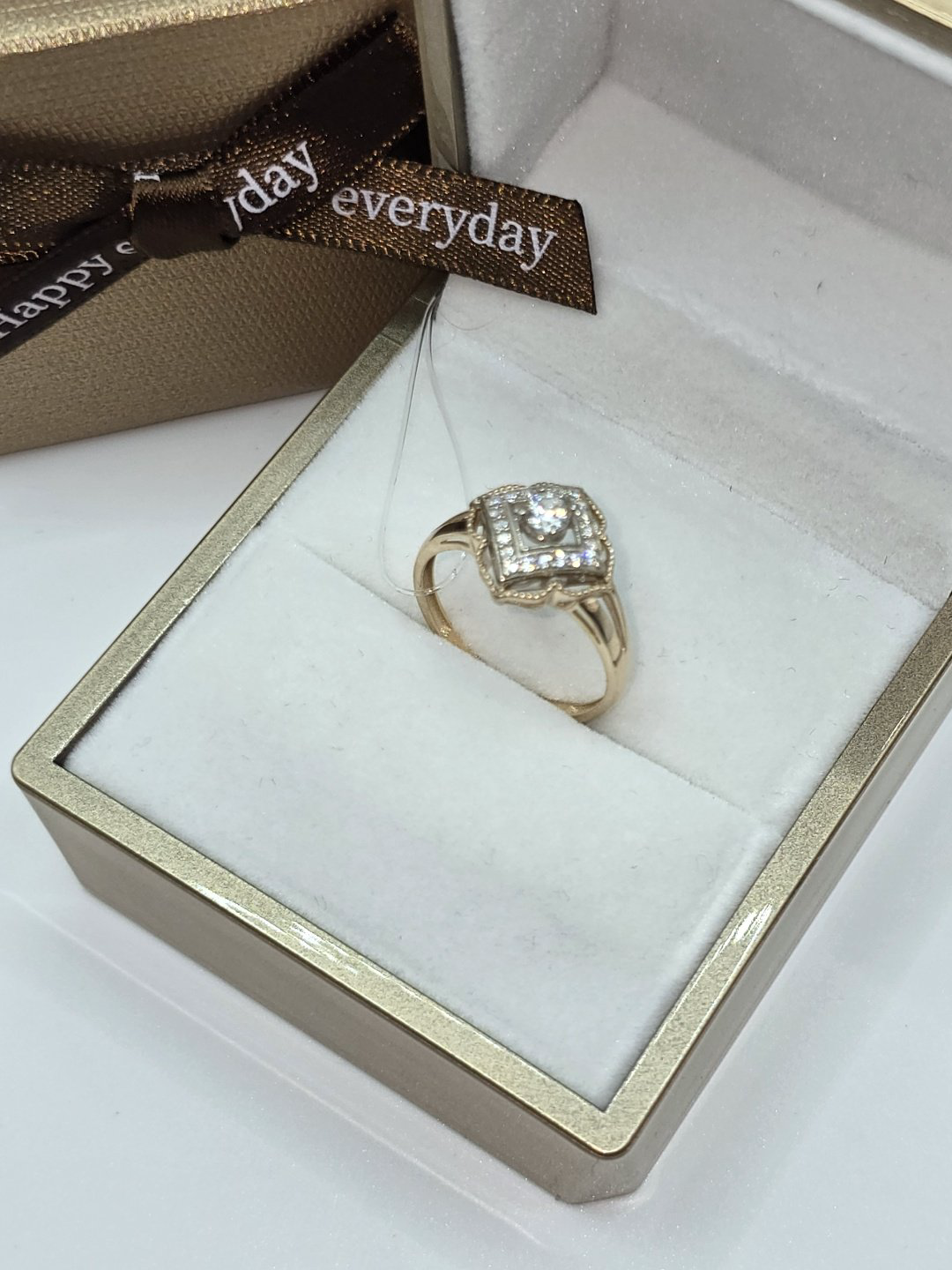 Кольцо Diamond Exclusive GGG777 размер 18 вес 2.29 г золото, фианит купить,NaN