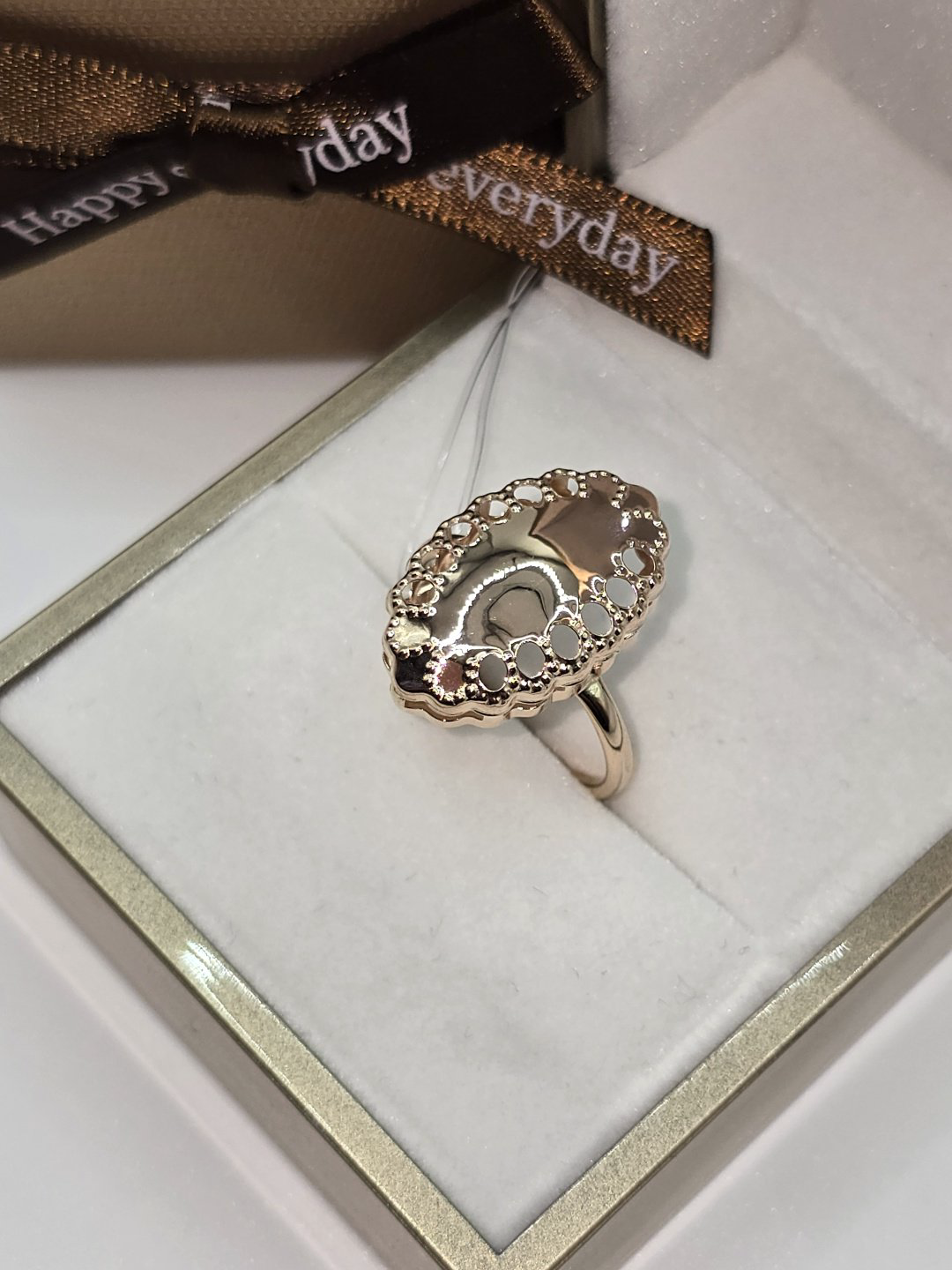 Кольцо Diamond Exclusive GGG777 размер 19 вес 1.43 г золото, без вставок купить,NaN