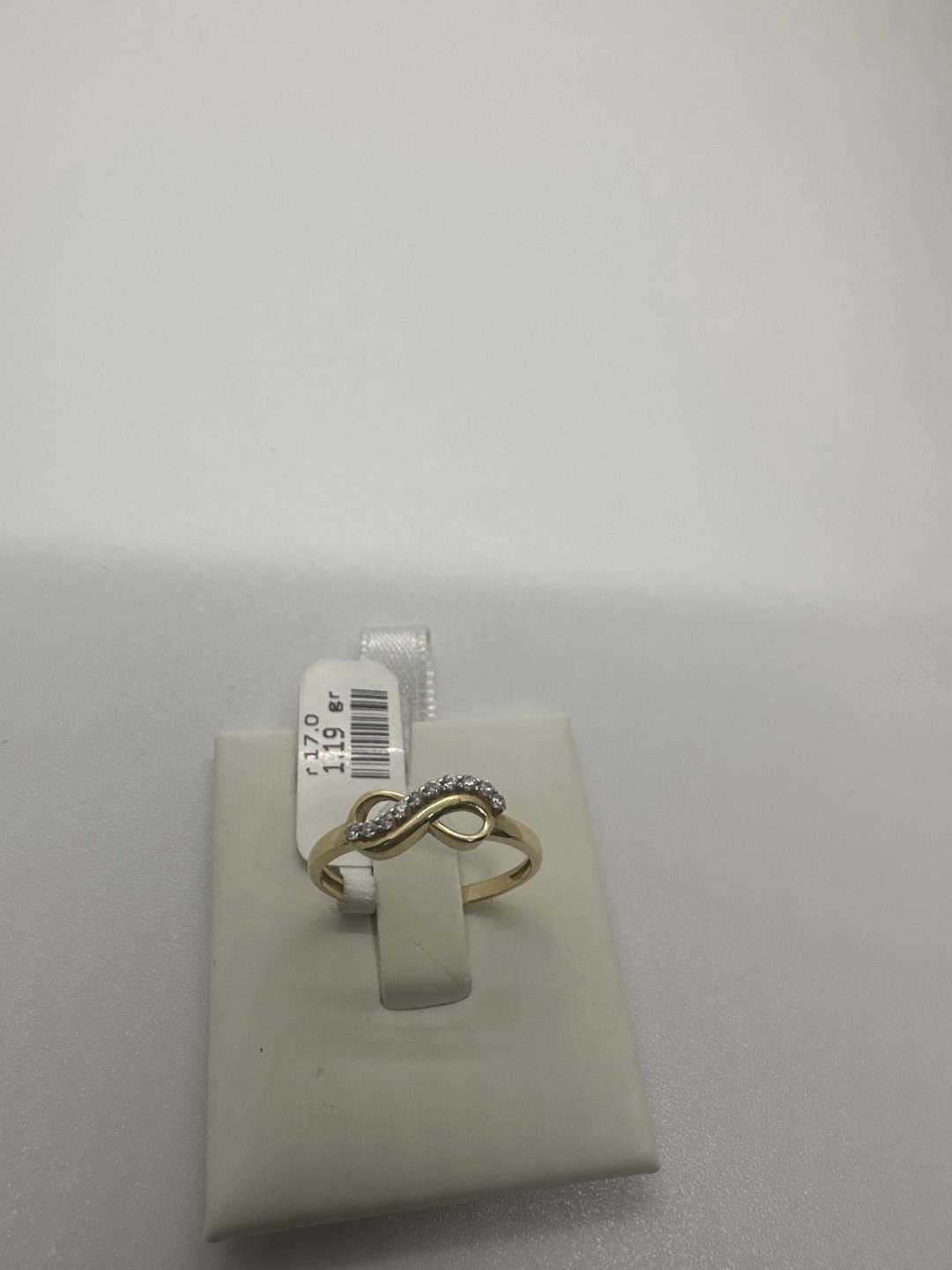 Кольцо Italy Exclusive D4849932 размер 17 вес 1.19 г золото, фианит купить,NaN
