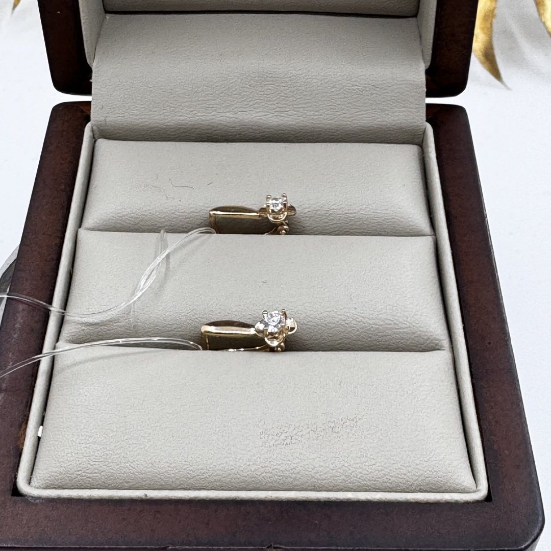 Серьги Dinara Gold 976014438 вес 1.2 г золото, фианит купить,NaN