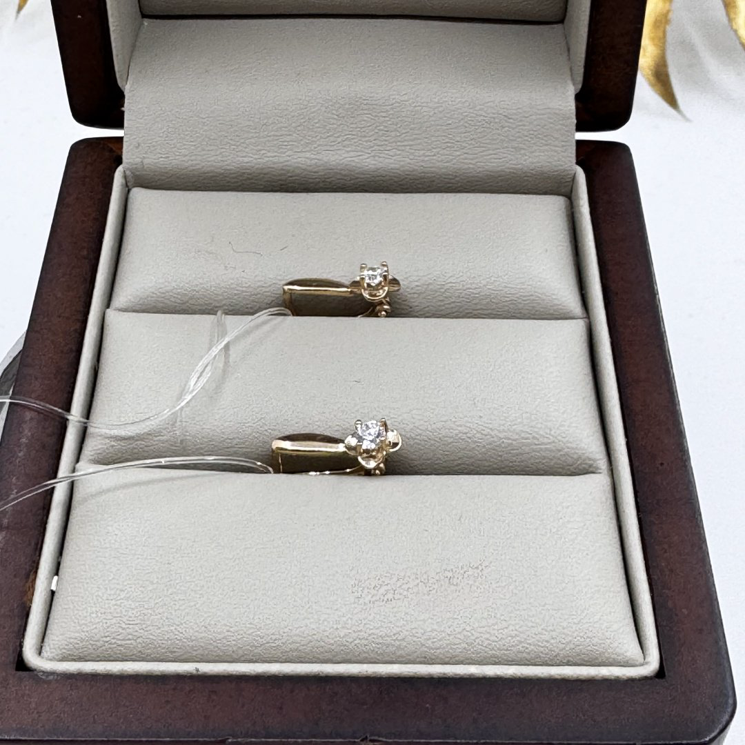 Серьги Dinara Gold 976014438 вес 1.2 г золото, фианит купить,NaN