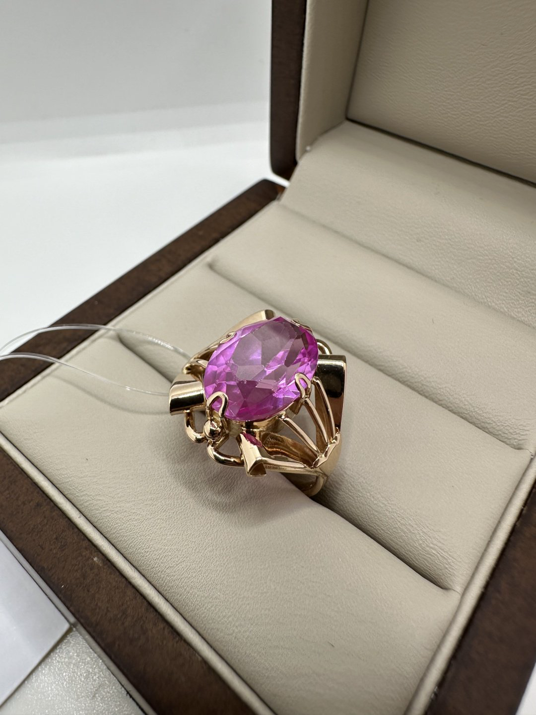 Кольцо Золото России Alone Jewelry размер 18.5 вес 6.72 г золото, рубин купить,NaN