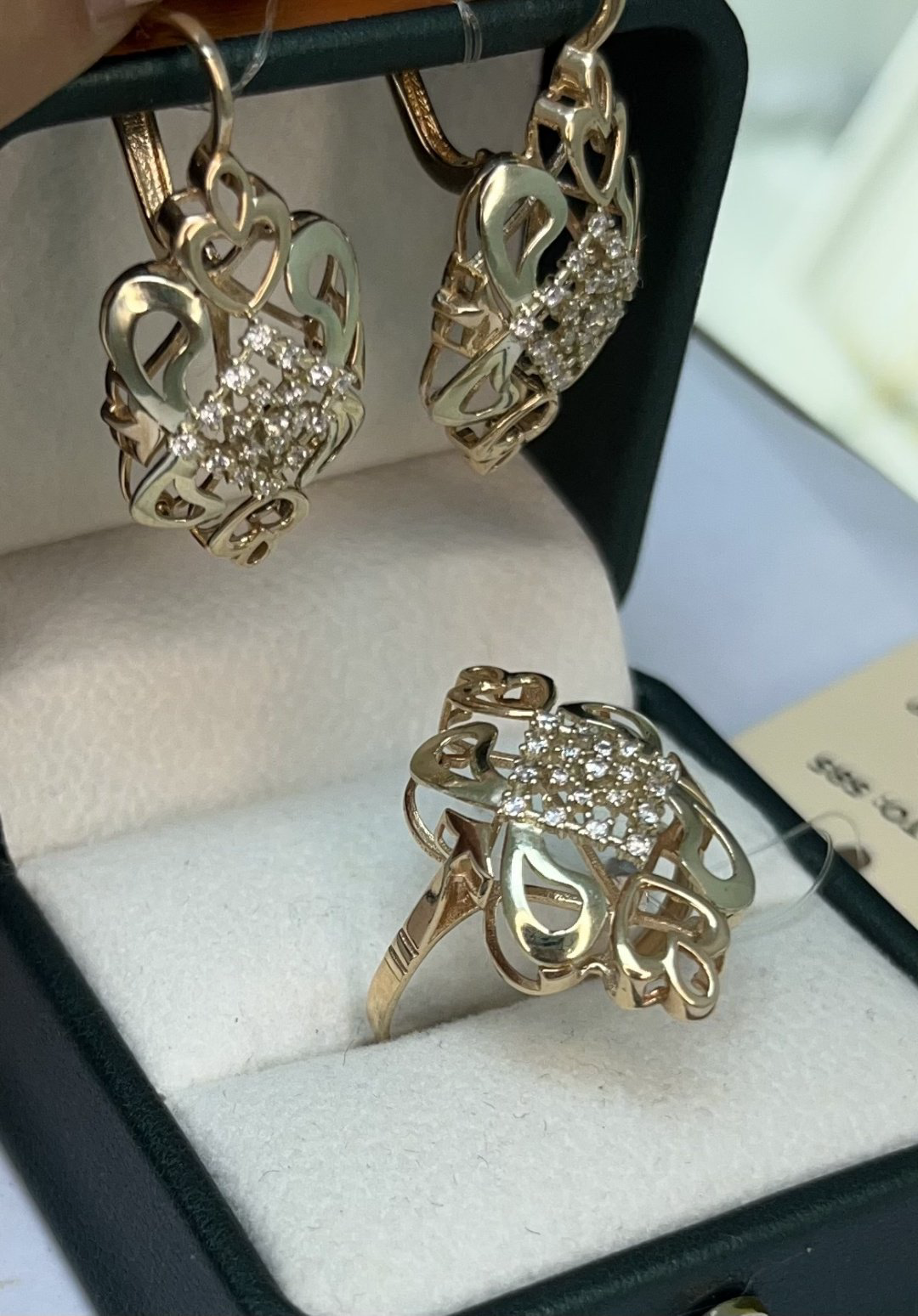 DiamonD 7654 вес 10.27 г золото, фианит купить,NaN
