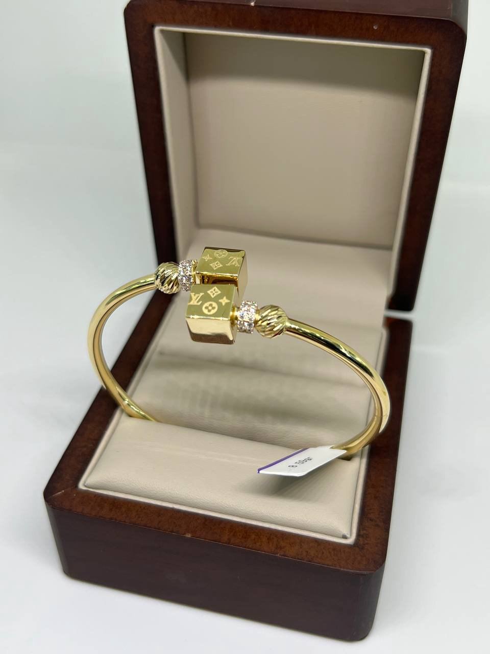 Браслет Italian Gold 30061990 длина 18 см, вес 8.59 г золото, плетение отсутствует купить,NaN