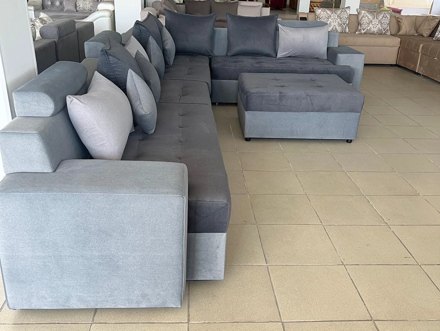 Диван Aibyn Star 90x440x280 см светло-серый