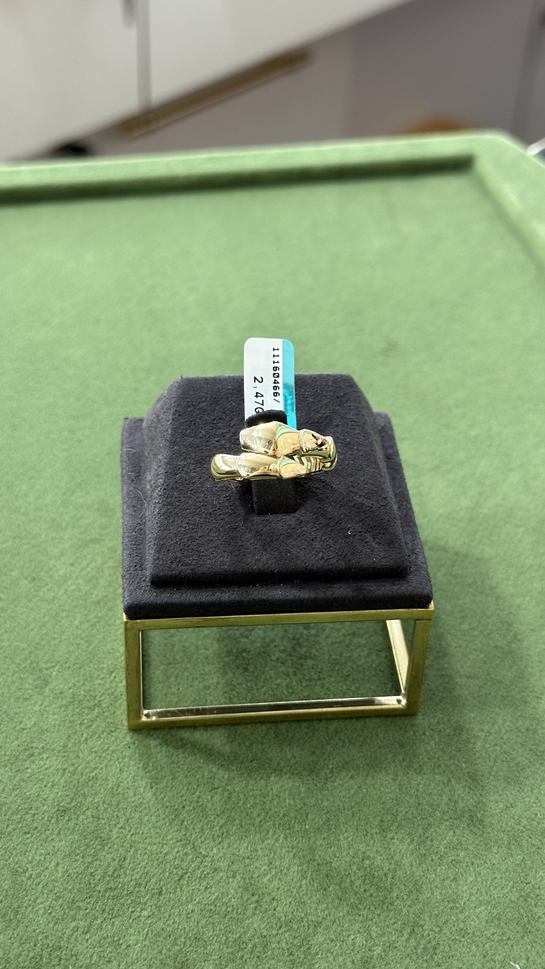 Кольцо MANILAS GOLD LP72132 размер 18 вес 2.47 г золото, без вставок купить,NaN