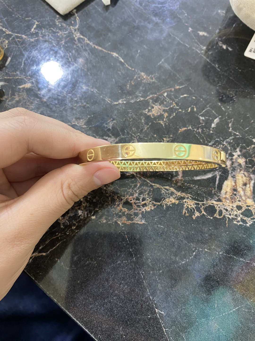 Браслет MANILAS GOLD LP10923 длина 18 см, вес 13.1 г золото, плетение отсутствует купить,NaN