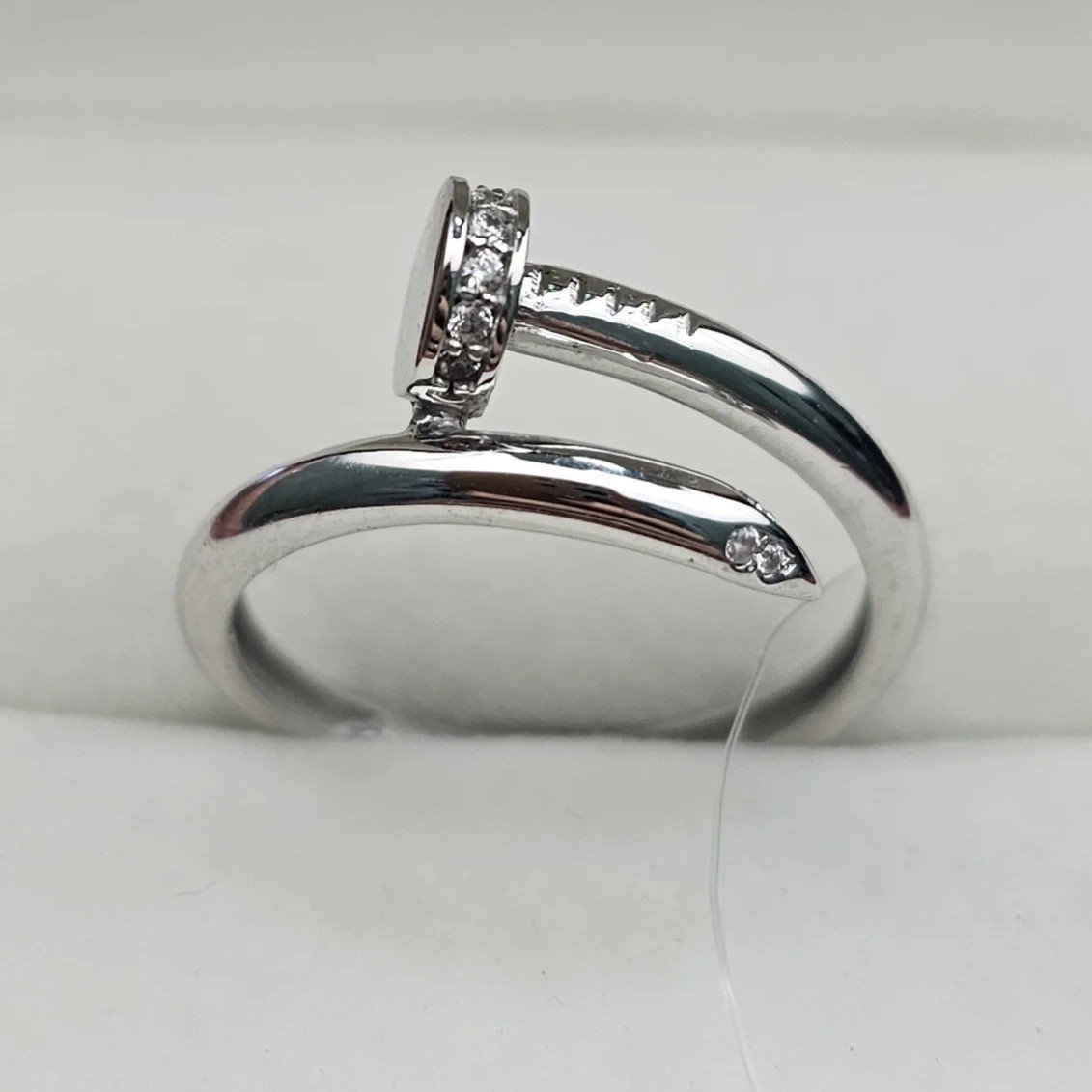 Кольцо Deimantas 107927796 17,5р 2,50гр.  купить,NaN