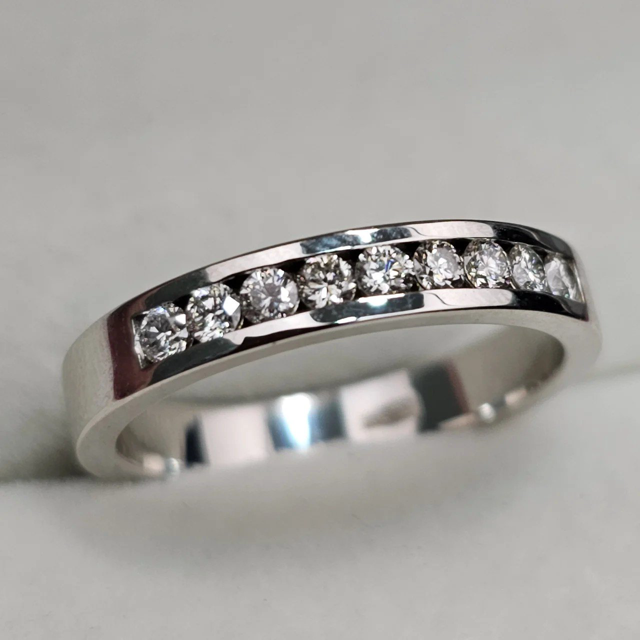 Кольцо Deimantas 107984803 16,5р 3,44гр 0,29ct. купить,NaN