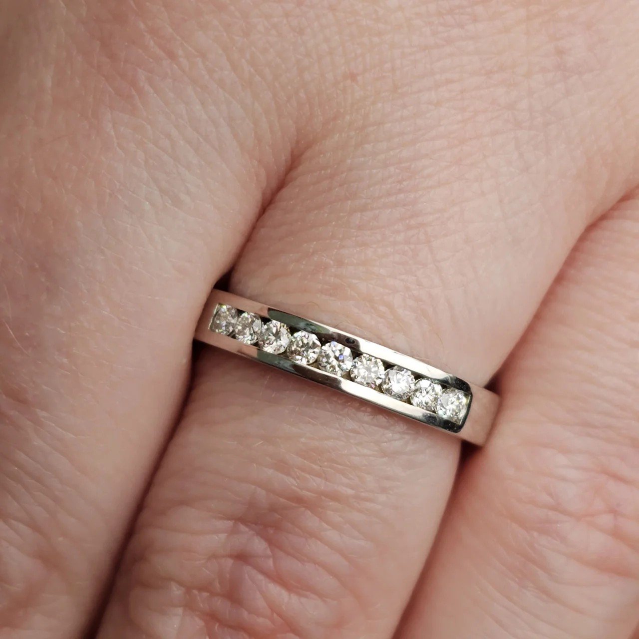 Кольцо Deimantas 107984803 16,5р 3,44гр 0,29ct. купить,NaN