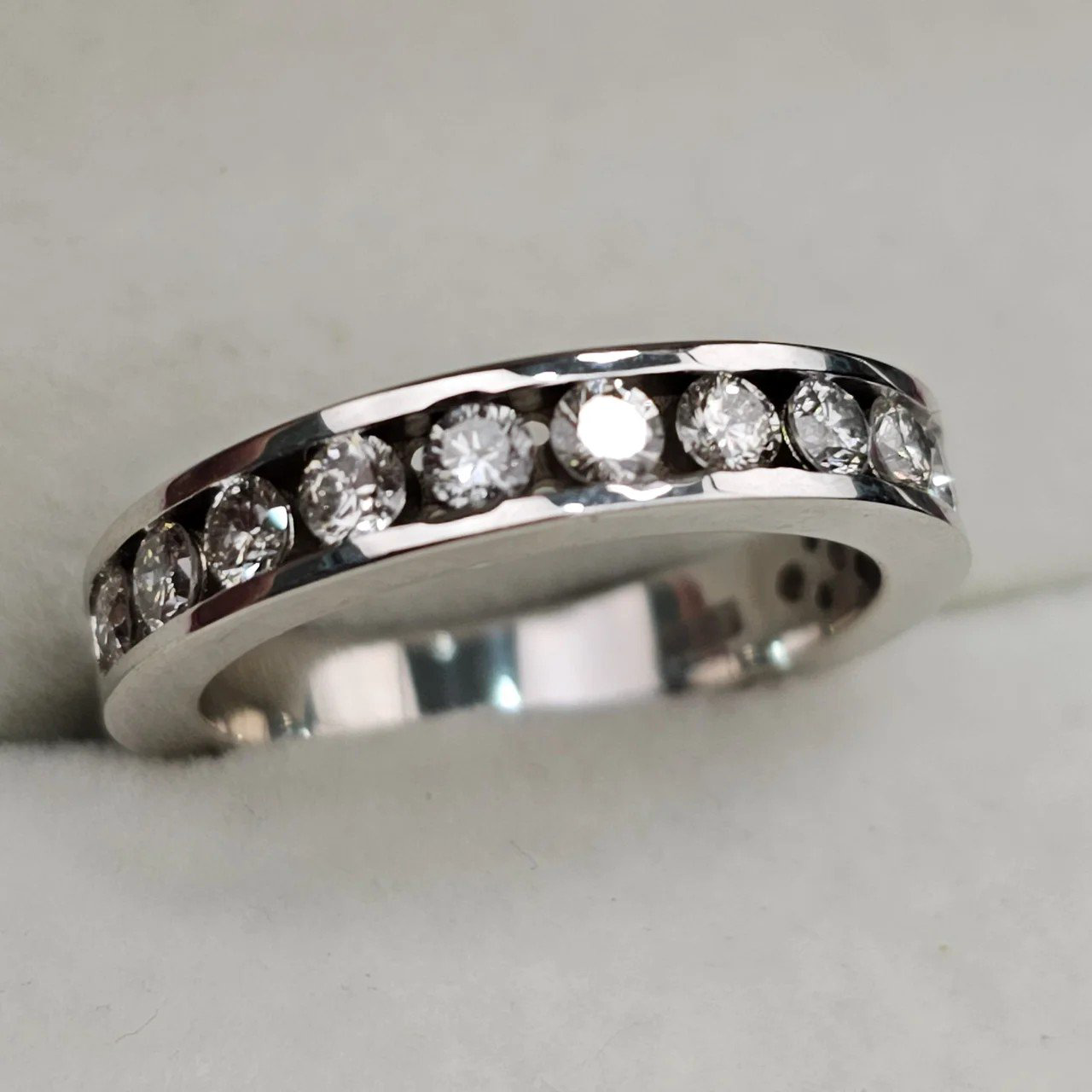 Кольцо Deimantas 107984796 16,3р 4,64гр 0,79ct. купить,NaN