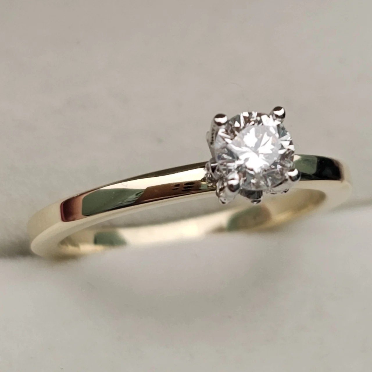 Кольцо Deimantas 107986743 16,5р 2,62гр 0,39ct. купить,NaN