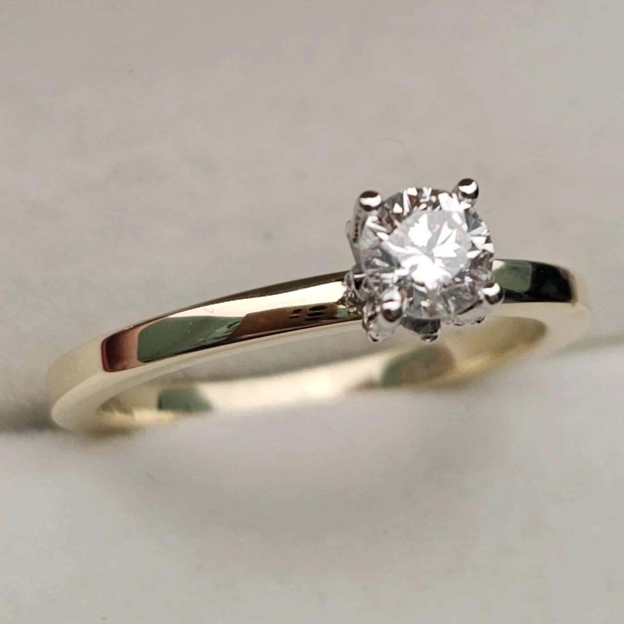 Кольцо Deimantas 107986743 16,5р 2,62гр 0,39ct. купить,NaN