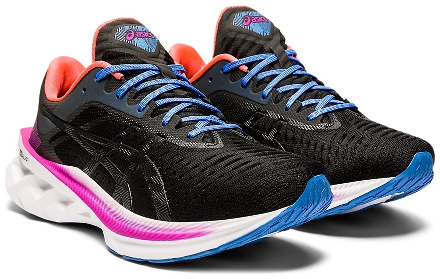 Asics Novablast 1012A584-001 черный купить,NaN