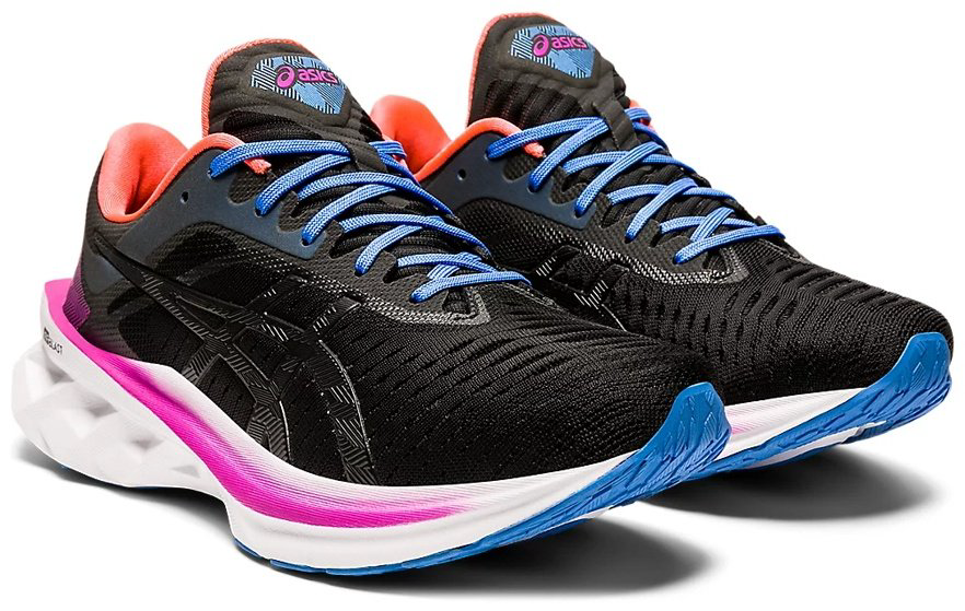 Asics Novablast 1012A584-001 черный купить,NaN
