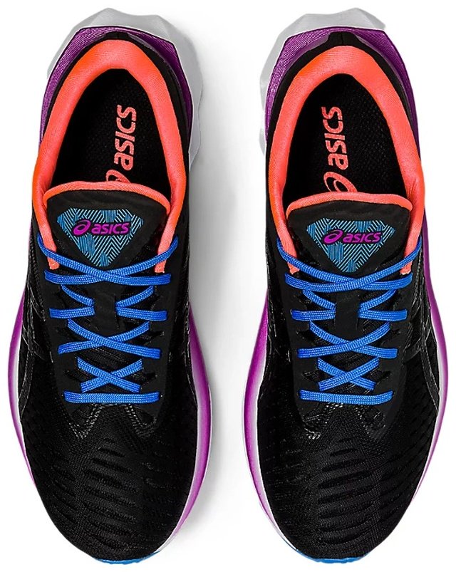 Asics Novablast 1012A584-001 черный купить,NaN