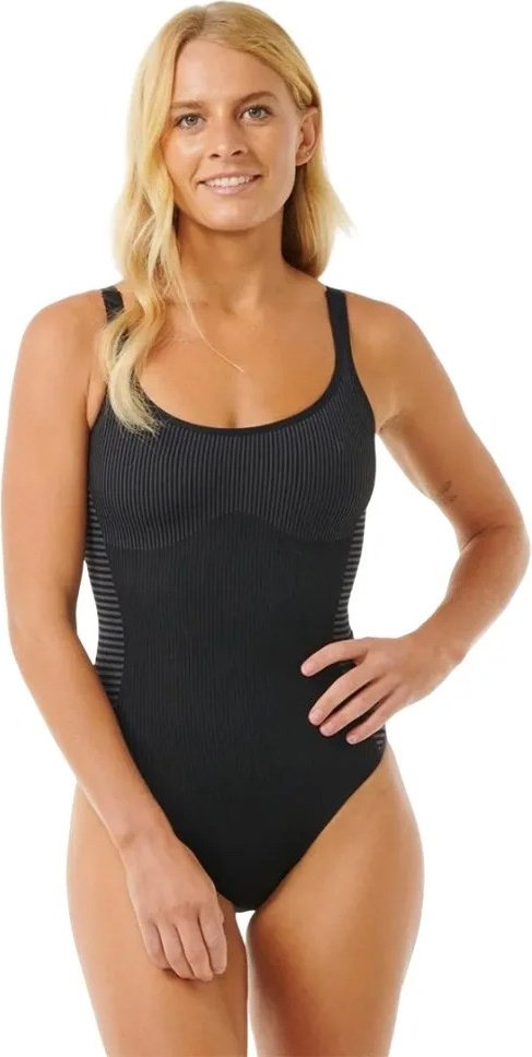 Купальник слитный Rip Curl черный купить,39900