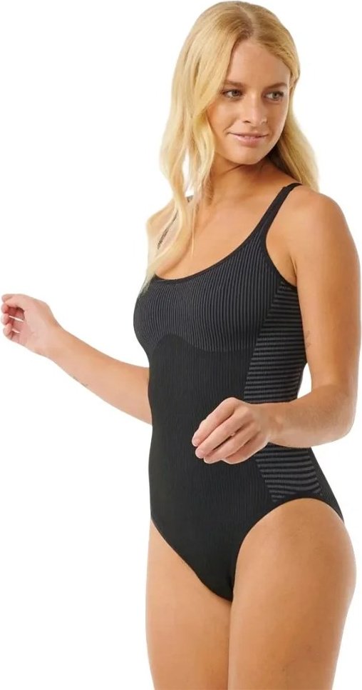 Купальник слитный Rip Curl черный купить,39900