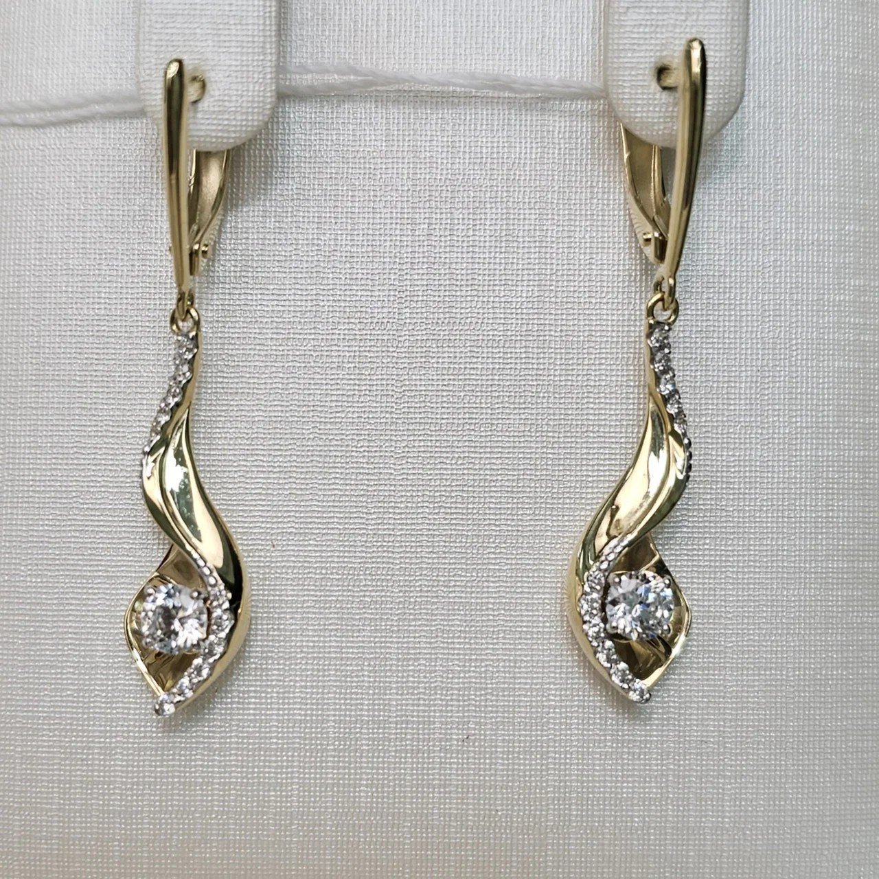 Серьги Deimantas 108117304 4,11гр. купить,NaN