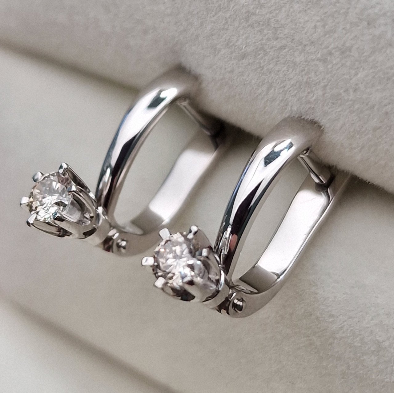 Серьги Deimantas 100597035 3,07гр 0,37ct. купить,NaN