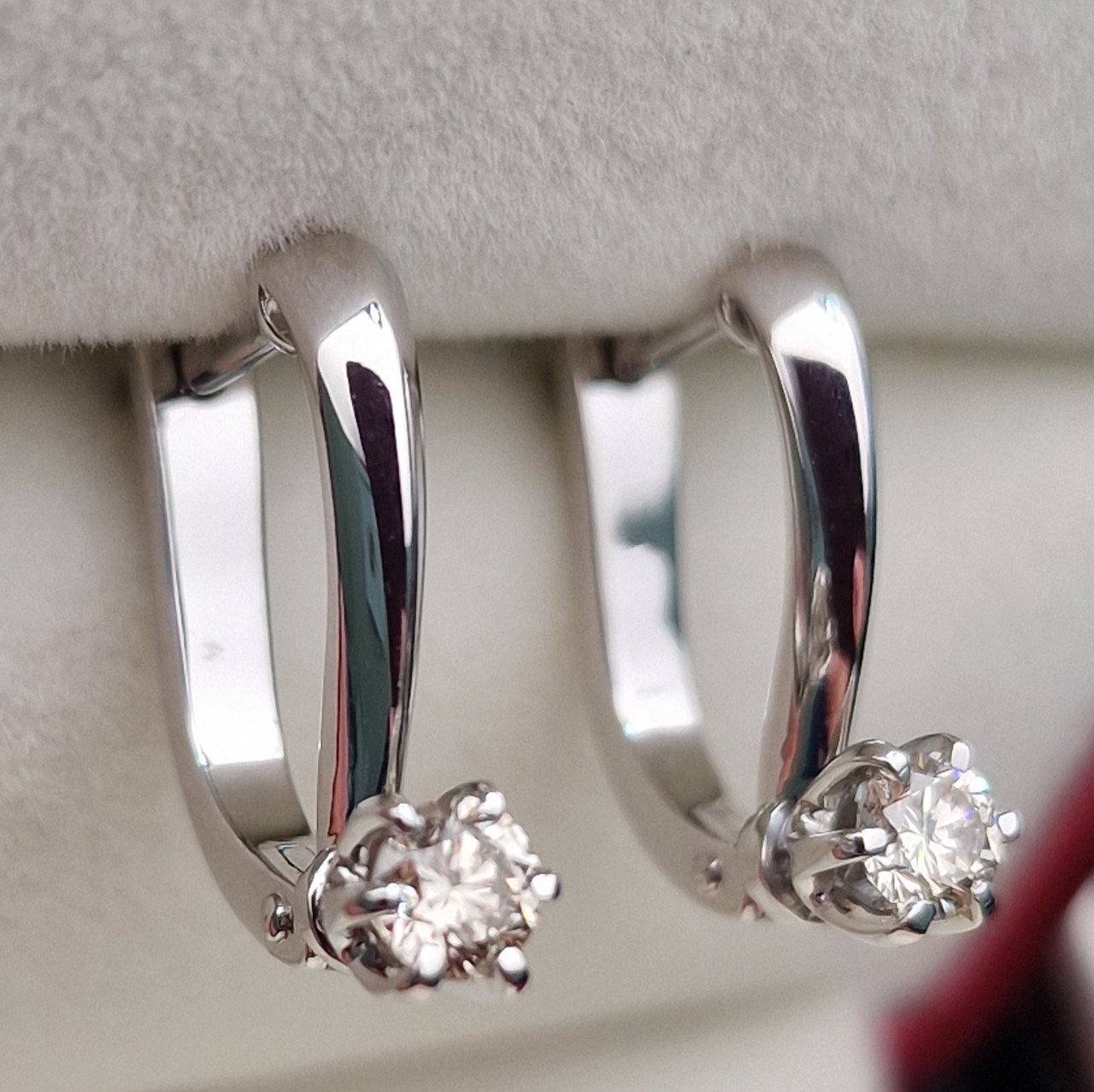 Серьги Deimantas 100597029 3,24гр 0,37ct. купить,NaN