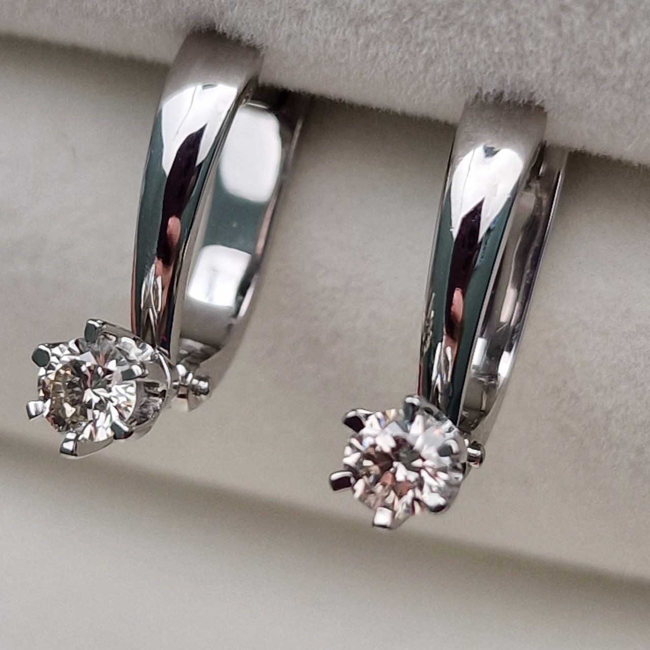 Серьги Deimantas 100597043 3,07гр 0,366ct. купить,NaN