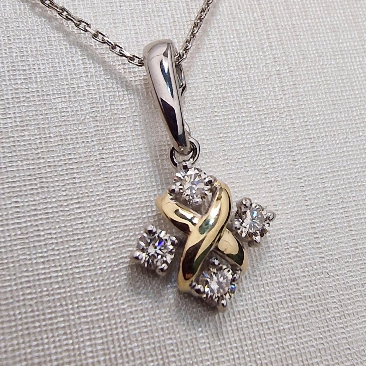 Колье Deimantas 100597321 40см 1гр 0,231ct. купить,NaN