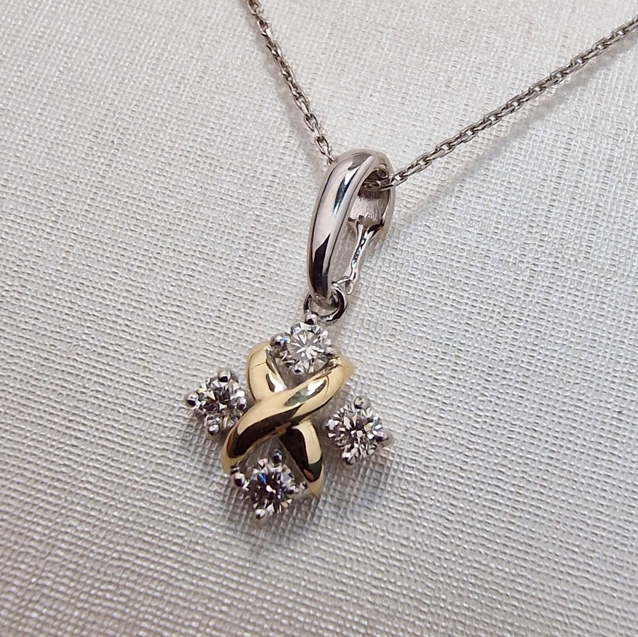 Колье Deimantas 100597321 40см 1гр 0,231ct. купить,NaN